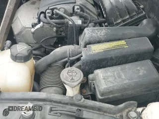 ✅ 2012 MINI Hardtop • VIN: WMWSU3C55CT256978 • Lot: 42999536. Listed on IAAI with 136,057 mi. Free auction sales archive from the USA and detailed vehicle history report at DreamBid. Image 21.