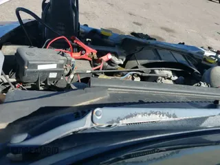 ✅ 2004 Dodge Dakota • VIN: 1D7HG12KX4S713541 • Lot: 43611680. Wystawiony na IAAI z przebiegiem 186 687 mil. Bezpłatny archiwum sprzedaży aukcyjnych z USA i szczegółowy raport historii pojazdu na DreamBid. Zdjęcie 12.