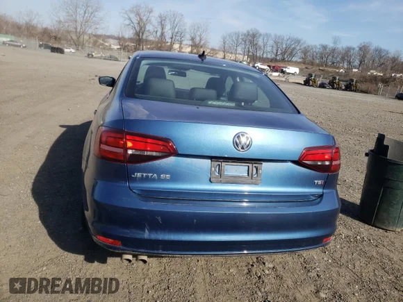 ✅ 2018 Volkswagen Jetta SE • VIN: 3VWDB7AJ7JM243487 • Лот: 47216463. Опубликован ранее на Copart с пробегом 50 754 миль. Бесплатный доступ к архиву аукционных продаж из США и подробный отчёт об истории автомобиля на DreamBid. Изображение 6.