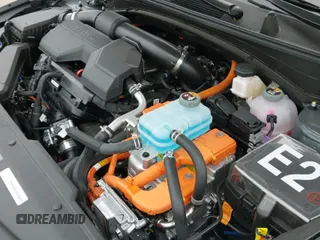 ✅ 2025 Kia Sportage X-Line • VIN: KNDPYDDH2S7231393 • Lot: 42208045. Listed on IAAI with 3,562 mi. Free auction sales archive from the USA and detailed vehicle history report at DreamBid. Image 19.