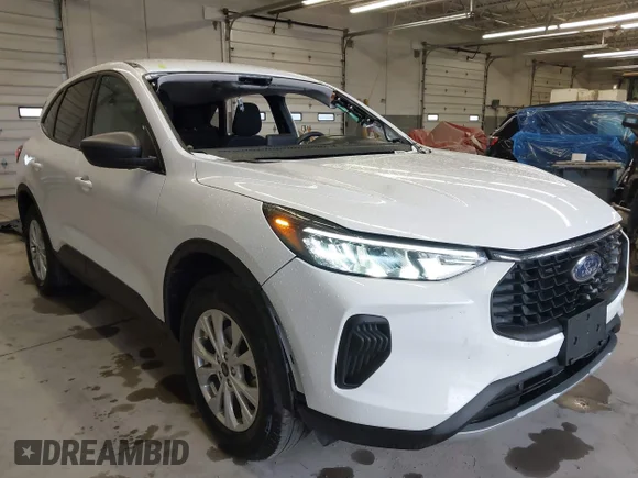 ✅ 2025 Ford Escape Active • VIN: 1FMCU9GN9SUA50605 • Лот: 45087778. Опубліковано раніше на IAAI з пробігом 9 034 миль. Безкоштовний доступ до архіву аукціонних продажів зі США та докладний звіт про історію автомобіля на DreamBid. Зображення 1.