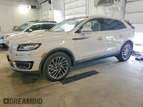 ✅ 2019 Lincoln Nautilus Reserve • VIN: 2LMPJ8LP5KBL61115 • Lot: 55052916. Wystawiony na Copart z przebiegiem 10 964 mil. Bezpłatny archiwum sprzedaży aukcyjnych z USA i szczegółowy raport historii pojazdu na DreamBid. Zdjęcie 1.