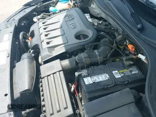 ✅ 2013 Volkswagen Passat SE • VIN: 1VWBN7A31DC133430 • Lot: 42771745. Listed on IAAI with 105,121 mi. Free auction sales archive from the USA and detailed vehicle history report at DreamBid. Image 12.