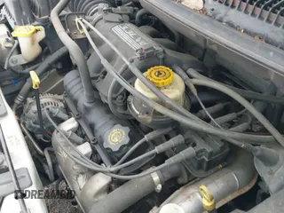 ✅ 2002 Chrysler Voyager • VIN: 1C4GJ25392B742544 • Lot: 42046856. Wystawiony na IAAI z przebiegiem 139 233 mil. Bezpłatny archiwum sprzedaży aukcyjnych z USA i szczegółowy raport historii pojazdu na DreamBid. Zdjęcie 12.