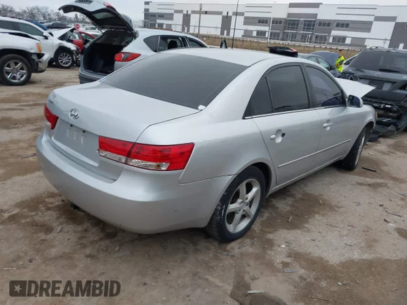 ✅ 2007 Hyundai Sonata GLS • VIN: 5NPET46C67H230385 • Lot: 43844951. Wystawiony na IAAI z przebiegiem 211 986 mil. Bezpłatny archiwum sprzedaży aukcyjnych z USA i szczegółowy raport historii pojazdu na DreamBid. Zdjęcie 4.