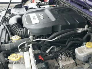 ✅ 2018 Jeep Wrangler Unlimited Sport S • VIN: 1C4BJWDG0JL847049 • Lot: 41218525. Wystawiony na IAAI z przebiegiem 90 588 mil. Bezpłatny archiwum sprzedaży aukcyjnych z USA i szczegółowy raport historii pojazdu na DreamBid. Zdjęcie 20.