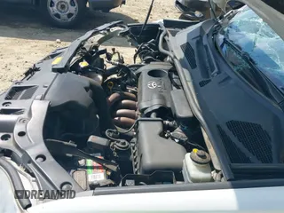 ✅ 2009 Toyota Highlander • VIN: JTEDA41A792001415 • Lot: 42653268. Wystawiony na IAAI z przebiegiem 232 340 mil. Bezpłatny archiwum sprzedaży aukcyjnych z USA i szczegółowy raport historii pojazdu na DreamBid. Zdjęcie 19.