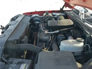 ✅ 2006 Chevrolet Silverado 2500HD LT1 • VIN: 1GCHK23D06F171442 • Лот: 41691533. Опубликован ранее на IAAI с пробегом 294 980 миль. Бесплатный доступ к архиву аукционных продаж из США и подробный отчёт об истории автомобиля на DreamBid. Изображение 22.