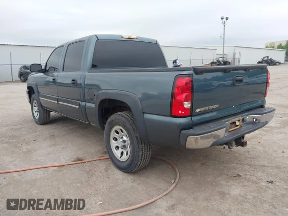 ✅ 2006 Chevrolet Silverado 1500 LT3 • VIN: 2GCEK13Z561352486 • Lot: 44952716. Wystawiony na IAAI z przebiegiem 205 309 mil. Bezpłatny archiwum sprzedaży aukcyjnych z USA i szczegółowy raport historii pojazdu na DreamBid. Zdjęcie 3.