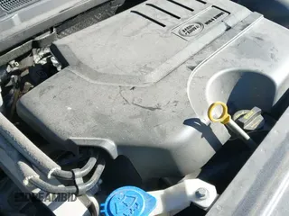 ✅ 2019 Land Rover Range Rover Evoque SE • VIN: SALVP2RXXKH338306 • Lot: 43566271. Listed on IAAI with 65,972 mi. Free auction sales archive from the USA and detailed vehicle history report at DreamBid. Image 19.