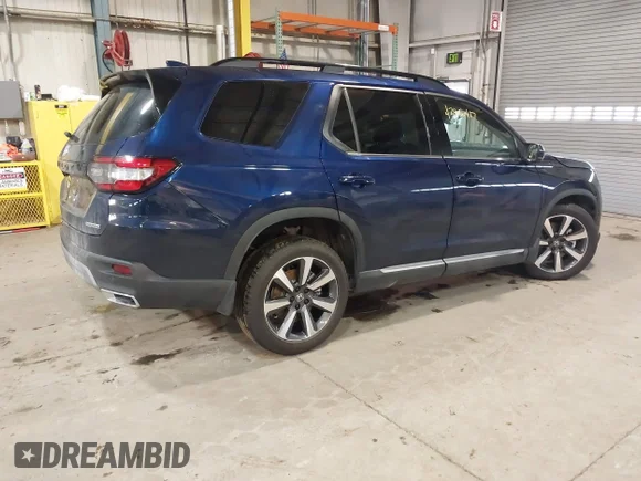 ✅ 2025 Honda Pilot Touring • VIN: 5FNYG1H73SB053690 • Lot: 43956417. Wystawiony na IAAI z przebiegiem 14 422 mil. Bezpłatny archiwum sprzedaży aukcyjnych z USA i szczegółowy raport historii pojazdu na DreamBid. Zdjęcie 4.