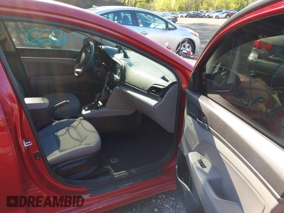 ✅ 2020 Hyundai Elantra Value Edition • VIN: KMHD84LF4LU107675 • Lot: 45071222. Wystawiony na IAAI z przebiegiem 113 898 mil. Bezpłatny archiwum sprzedaży aukcyjnych z USA i szczegółowy raport historii pojazdu na DreamBid. Zdjęcie 5.