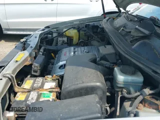 ✅ 2001 Lexus RX 300 • VIN: JTJHF10U910232332 • Лот: 42871992. Опубликован ранее на IAAI с пробегом 192 843 миль. Бесплатный доступ к архиву аукционных продаж из США и подробный отчёт об истории автомобиля на DreamBid. Изображение 12.