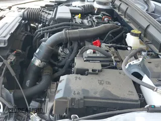 ✅ 2025 Lincoln Nautilus Premiere • VIN: 5LMPJ8JA6SJ909478 • Lot: 42802579. Wystawiony na IAAI z przebiegiem 4 884 mil. Bezpłatny archiwum sprzedaży aukcyjnych z USA i szczegółowy raport historii pojazdu na DreamBid. Zdjęcie 21.