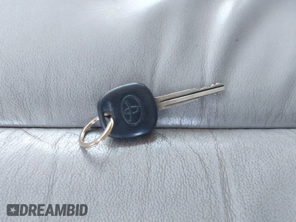 ✅ 2011 Toyota Sienna XLE AAS • VIN: 5TDYK3DC2BS050739 • Lot: 43412295. Listed on IAAI with 215,195 mi. Free auction sales archive from the USA and detailed vehicle history report at DreamBid. Image 11.