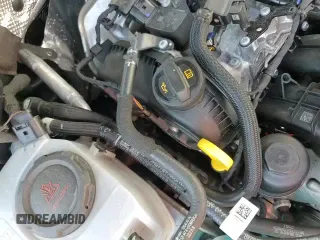 ✅ 2023 Volkswagen Golf R • VIN: WVWEB7CD8PW157628 • Lot: 49064505. Wystawiony na Copart z przebiegiem 16 972 mil. Bezpłatny archiwum sprzedaży aukcyjnych z USA i szczegółowy raport historii pojazdu na DreamBid. Zdjęcie 15.