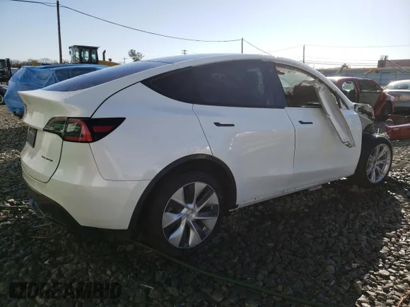 ✅ 2021 Tesla Model Y Long Range • VIN: 5YJYGDEE1MF078644 • Лот: 46643383. Опубліковано раніше на Copart з пробігом Не вказано. Безкоштовний доступ до архіву аукціонних продажів зі США та докладний звіт про історію автомобіля на DreamBid. Зображення 3.