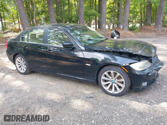 ✅ 2011 BMW 3 Series 328i • VIN: WBAPH7G5XBNM56396 • Lot: 45485690. Wystawiony na IAAI z przebiegiem 192 959 mil. Bezpłatny archiwum sprzedaży aukcyjnych z USA i szczegółowy raport historii pojazdu na DreamBid. Zdjęcie 1.