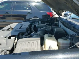 ✅ 2010 Ford Expedition Max Limited • VIN: 1FMJK2A58AEB70918 • Lot: 42019660. Listed on IAAI with 180,762 mi. Free auction sales archive from the USA and detailed vehicle history report at DreamBid. Image 21.