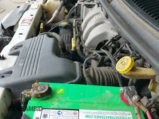 ✅ 2000 Chrysler Voyager SE • VIN: 1C4GJ44G0YB631650 • Lot: 42619366. Wystawiony na IAAI z przebiegiem 195 363 mil. Bezpłatny archiwum sprzedaży aukcyjnych z USA i szczegółowy raport historii pojazdu na DreamBid. Zdjęcie 13.