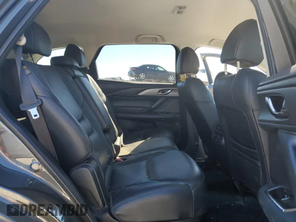 ✅ 2018 Mazda CX-9 Touring • VIN: JM3TCACY2J0216288 • Lot: 79974334. Wystawiony na Copart z przebiegiem 91 646 mil. Bezpłatny archiwum sprzedaży aukcyjnych z USA i szczegółowy raport historii pojazdu na DreamBid. Zdjęcie 11.