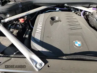 ✅ 2025 BMW X5 sDrive40i • VIN: 5UX13EU03S9X53411 • Lot: 87199245. Wystawiony na Copart z przebiegiem 5 540 mil. Bezpłatny archiwum sprzedaży aukcyjnych z USA i szczegółowy raport historii pojazdu na DreamBid. Zdjęcie 15.