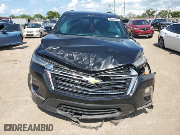 ✅ 2022 Chevrolet Traverse LT • VIN: 1GNERHKW3NJ148616 • Lot: 66443244. Wystawiony na Copart z przebiegiem 47 472 mil. Bezpłatny archiwum sprzedaży aukcyjnych z USA i szczegółowy raport historii pojazdu na DreamBid. Zdjęcie 5.