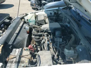 ✅ 2013 Toyota Tacoma • VIN: 5TFTX4CN9DX028724 • Lot: 42707982. Listed on IAAI with 190,544 mi. Free auction sales archive from the USA and detailed vehicle history report at DreamBid. Image 19.