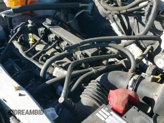 ✅ 2009 Ford Escape XLS • VIN: 1FMCU02749KB31375 • Lot: 43415502. Wystawiony na IAAI z przebiegiem 83 114 mil. Bezpłatny archiwum sprzedaży aukcyjnych z USA i szczegółowy raport historii pojazdu na DreamBid. Zdjęcie 19.