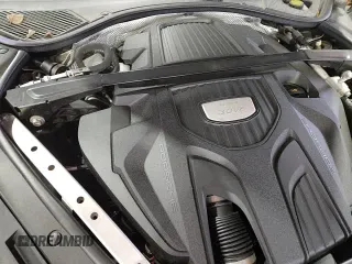 ✅ 2019 Porsche Panamera • VIN: WP0AA2A7XKL101542 • Lot: 94685895. Wystawiony na Copart z przebiegiem 76 372 mil. Bezpłatny archiwum sprzedaży aukcyjnych z USA i szczegółowy raport historii pojazdu na DreamBid. Zdjęcie 13.