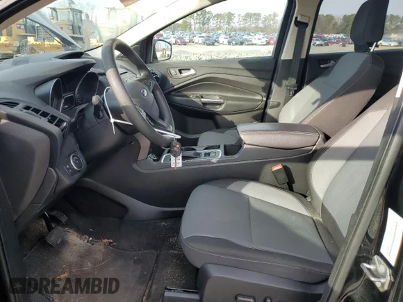 ✅ 2018 Ford Escape SE • VIN: 1FMCU9GD6JUB62249 • Lot: 37951233. Wystawiony na Copart z przebiegiem 68 099 mil. Bezpłatny archiwum sprzedaży aukcyjnych z USA i szczegółowy raport historii pojazdu na DreamBid. Zdjęcie 7.