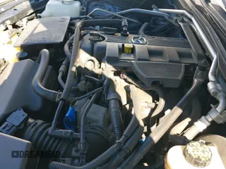 ✅ 2006 Mazda MX-5 Miata Grand Touring • VIN: JM1NC25FX60117258 • Lot: 41586536. Wystawiony na IAAI z przebiegiem 183 676 mil. Bezpłatny archiwum sprzedaży aukcyjnych z USA i szczegółowy raport historii pojazdu na DreamBid. Zdjęcie 12.