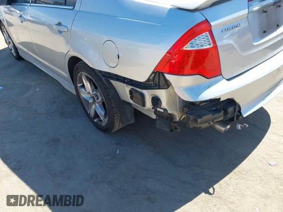 ✅ 2011 Ford Fusion SPORT • VIN: 3FAHP0KC0BR267511 • Лот: 45366873. Опубликован ранее на IAAI с пробегом 121 665 миль. Бесплатный доступ к архиву аукционных продаж из США и подробный отчёт об истории автомобиля на DreamBid. Изображение 6.