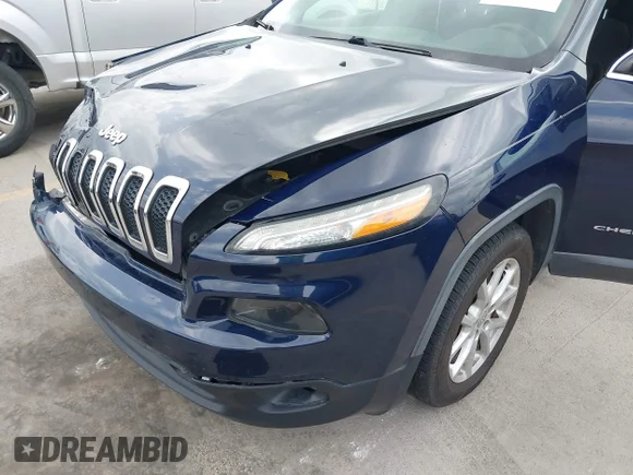 ✅ 2015 Jeep Cherokee Latitude • VIN: 1C4PJLCS0FW670048 • Лот: 44898561. Опубліковано раніше на IAAI з пробігом 96 843 миль. Безкоштовний доступ до архіву аукціонних продажів зі США та докладний звіт про історію автомобіля на DreamBid. Зображення 6.