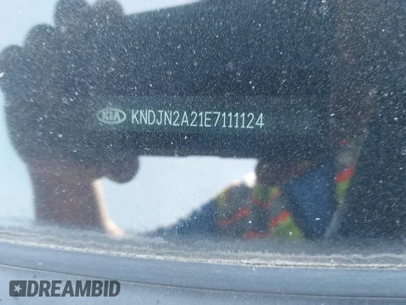 ✅ 2014 Kia Soul • VIN: KNDJN2A21E7111124 • Lot: 45152425. Listed on IAAI with 162,293 mi. Free auction sales archive from the USA and detailed vehicle history report at DreamBid. Image 9.