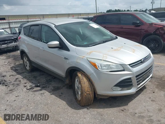 ✅ 2013 Ford Escape SE • VIN: 1FMCU0G94DUD17392 • Lot: 44845554. Listed on IAAI with 111,904 mi. Free auction sales archive from the USA and detailed vehicle history report at DreamBid. Image 1.