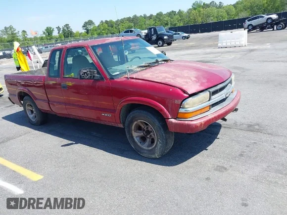 ✅ 1999 Chevrolet S-10 LS Xtreme • VIN: 1GCCS1949X8100662 • Lot: 42032452. Listed on IAAI with 177,636 mi. Free auction sales archive from the USA and detailed vehicle history report at DreamBid. Image 1.
