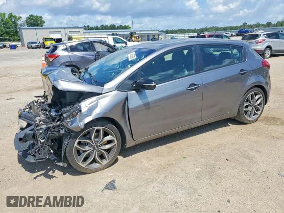 ✅ 2015 Kia Forte SX • VIN: KNAFZ5A32F5265114 • Lot: 54356986. Wystawiony na Copart z przebiegiem Nie podano. Bezpłatny archiwum sprzedaży aukcyjnych z USA i szczegółowy raport historii pojazdu na DreamBid. Zdjęcie 1.