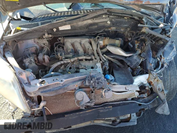 ✅ 2011 Toyota Sienna XLE • VIN: 5TDYK3DC6BS045639 • Lot: 98617075. Listed on Copart with Not provided. Free auction sales archive from the USA and detailed vehicle history report at DreamBid. Image 12.