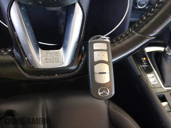 ✅ 2017 Mazda 3 Touring • VIN: 3MZBN1V76HM148004 • Лот: 45006296. Опубліковано раніше на IAAI з пробігом 146 552 миль. Безкоштовний доступ до архіву аукціонних продажів зі США та докладний звіт про історію автомобіля на DreamBid. Зображення 11.