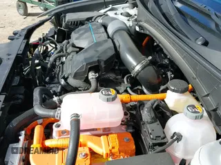 ✅ 2023 Hyundai Tucson Limited • VIN: KM8JECA13PU122896 • Lot: 43575980. Listed on IAAI with 7,768 mi miles. Access the free auction sales archive from the USA and view a detailed vehicle history report at DreamBid. Image 20.