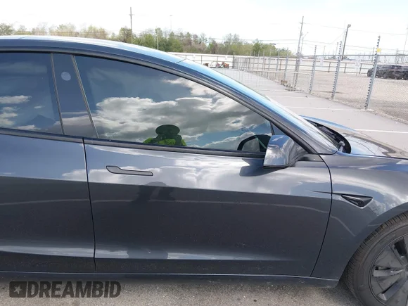 ✅ 2024 Tesla Model 3 Long Range • VIN: 5YJ3E1EB7RF717248 • Лот: 44549426. Опубліковано раніше на IAAI з пробігом Не вказано. Безкоштовний доступ до архіву аукціонних продажів зі США та докладний звіт про історію автомобіля на DreamBid. Зображення 5.