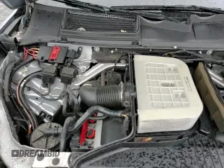 ✅ 2019 Audi Q7 Premium Plus • VIN: WA1LAAF75KD016012 • Лот: 81165455. Опубликован ранее на Copart с пробегом 71 637 миль. Бесплатный доступ к архиву аукционных продаж из США и подробный отчёт об истории автомобиля на DreamBid. Изображение 15.