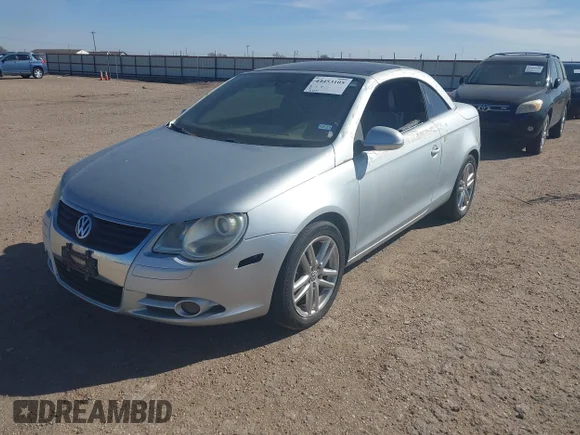✅ 2008 Volkswagen Eos Lux • VIN: WVWFA71F88V033121 • Lot: 44453105. Wystawiony na IAAI z przebiegiem 112 630 mil. Bezpłatny archiwum sprzedaży aukcyjnych z USA i szczegółowy raport historii pojazdu na DreamBid. Zdjęcie 2.