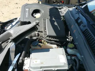 ✅ 2019 Ford Fusion SE • VIN: 3FA6P0LU0KR185079 • Lot: 43429085. Wystawiony na IAAI z przebiegiem 70 542 mil. Bezpłatny archiwum sprzedaży aukcyjnych z USA i szczegółowy raport historii pojazdu na DreamBid. Zdjęcie 23.