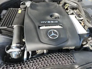 ✅ 2018 Mercedes-Benz C 350e • VIN: 55SWF4HB1JU240634 • Лот: 85952735. Опубликован ранее на Copart с пробегом 115 281 миль. Бесплатный доступ к архиву аукционных продаж из США и подробный отчёт об истории автомобиля на DreamBid. Изображение 13.