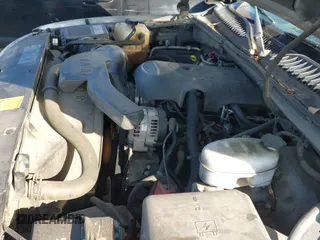 ✅ 2003 GMC Yukon XL SLT • VIN: 3GKEC16Z33G170575 • Лот: 41909110. Опубликован ранее на IAAI с пробегом 254 832 миль. Бесплатный доступ к архиву аукционных продаж из США и подробный отчёт об истории автомобиля на DreamBid. Изображение 13.