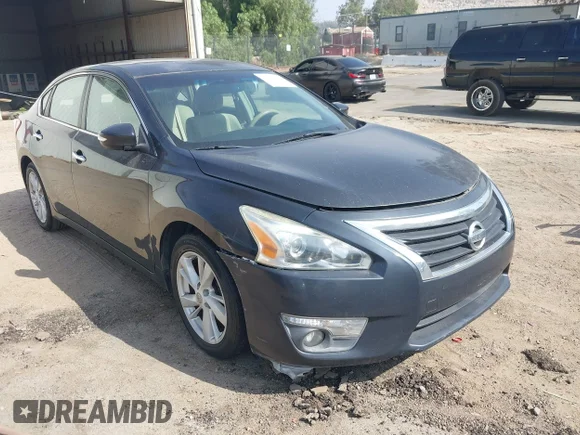 ✅ 2013 Nissan Altima SV • VIN: 1N4AL3AP6DN409661 • Лот: 45280403. Опубліковано раніше на IAAI з пробігом 147 477 миль. Безкоштовний доступ до архіву аукціонних продажів зі США та докладний звіт про історію автомобіля на DreamBid. Зображення 1.