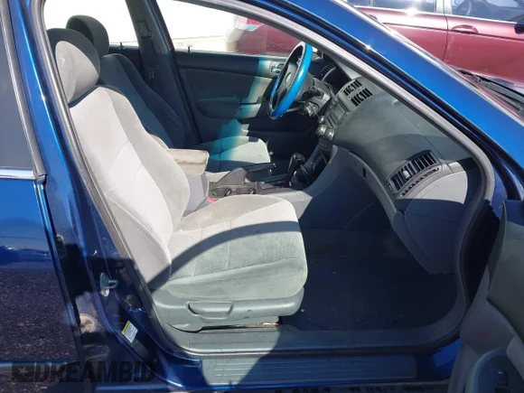 ✅ 2005 Honda Accord LX • VIN: 1HGCM56455L005064 • Lot: 44199099. Wystawiony na IAAI z przebiegiem Nie podano. Bezpłatny archiwum sprzedaży aukcyjnych z USA i szczegółowy raport historii pojazdu na DreamBid. Zdjęcie 5.