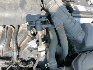 2017 Hyundai Elantra Sport с VIN KMHD04LBXHU317094, выставлен на аукционе Copart как лот 82042615 с пробегом 80 000 миль миль и Списание • Salvage title. История ставок и продаж доступна на DreamBid. Изображение 13.